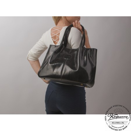 Женская кожаная сумка "Миранда" (чёрная)